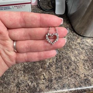 Silver Kendra Scott Heart necklace